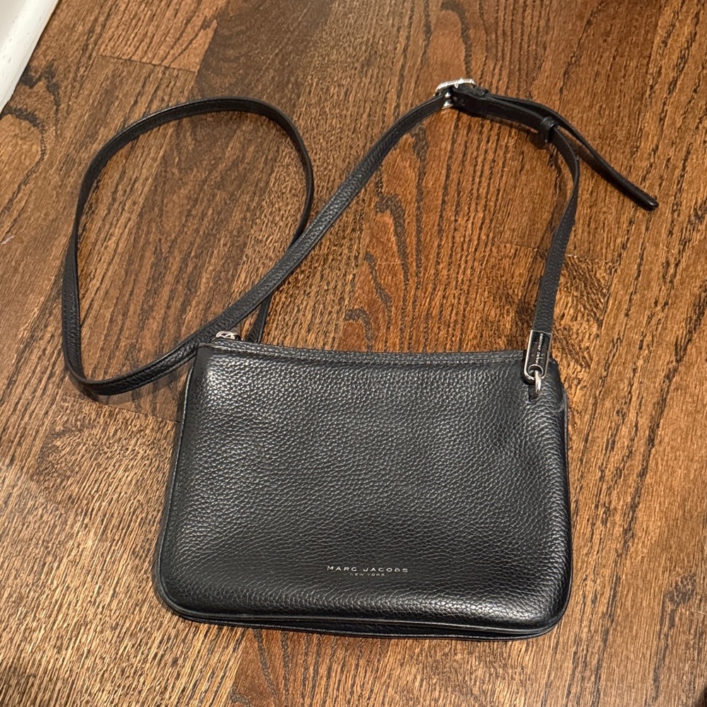 Marc Jacobs Black Pebbled Leather Crossbody Bag